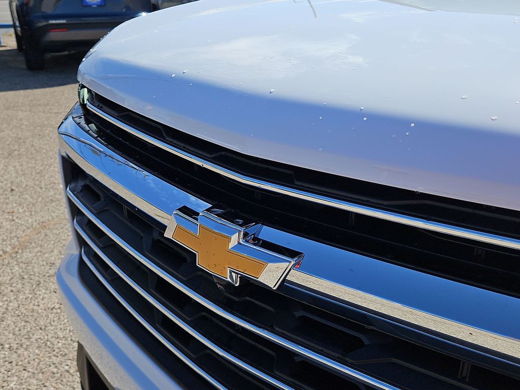 Thumbnail: 2026 Chevrolet Traverse - 21