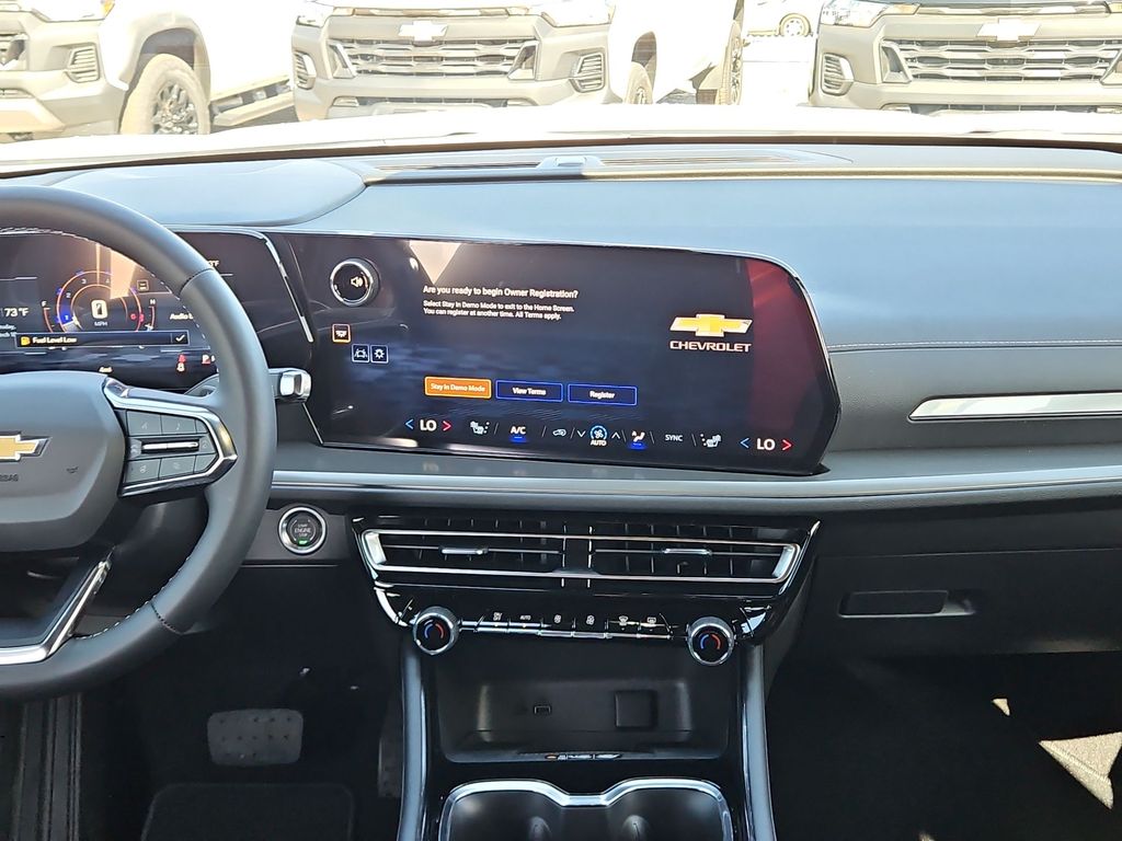 Thumbnail: 2026 Chevrolet Traverse - 12