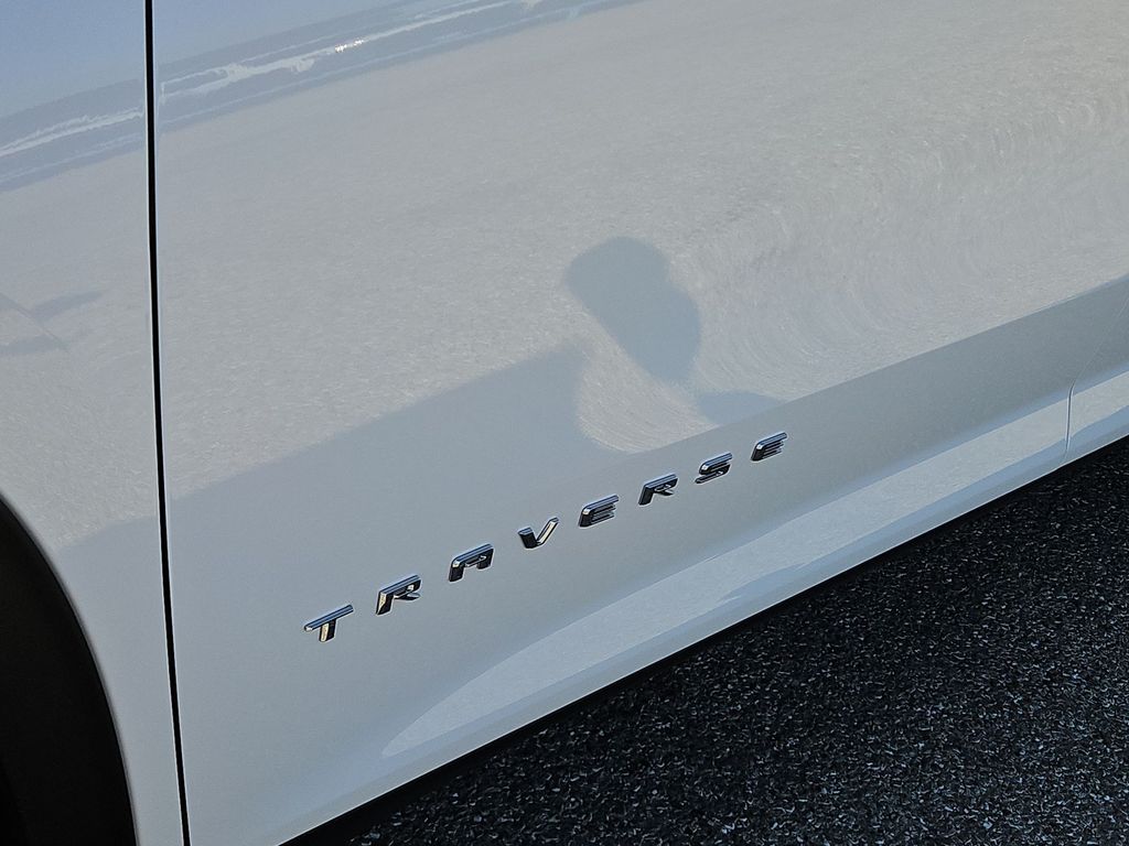 Thumbnail: 2026 Chevrolet Traverse - 7