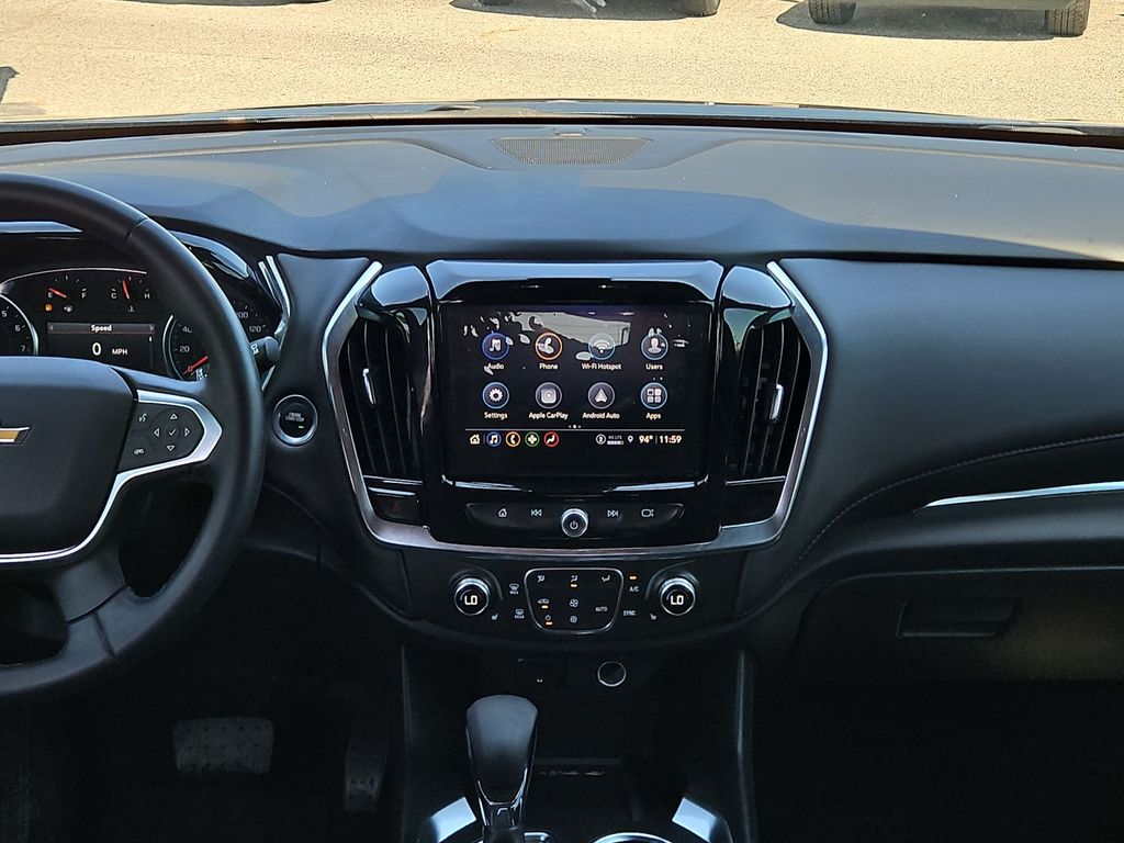 Thumbnail: 2023 Chevrolet Traverse - 11