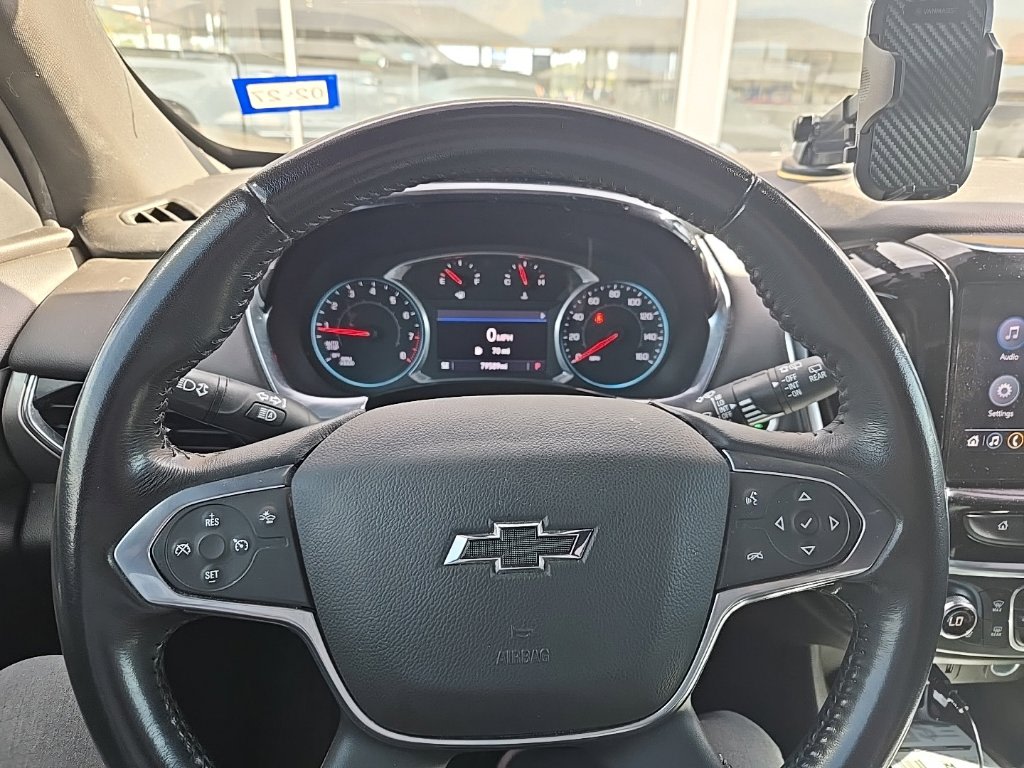 Thumbnail: 2022 Chevrolet Traverse - 2