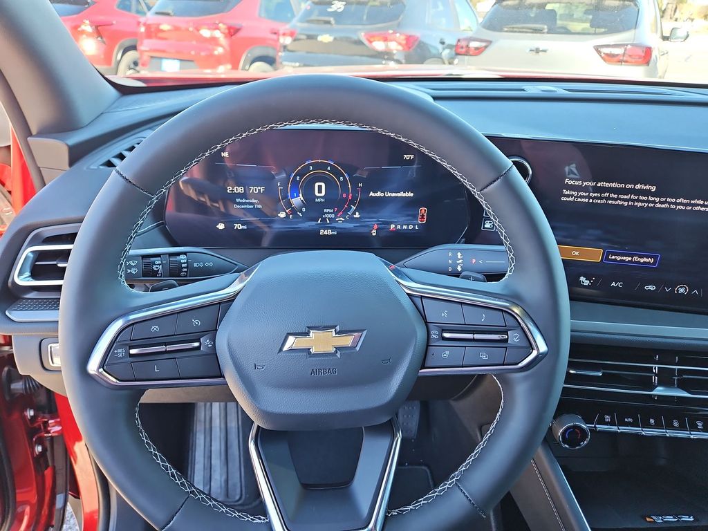 Thumbnail: 2025 Chevrolet Traverse - 13