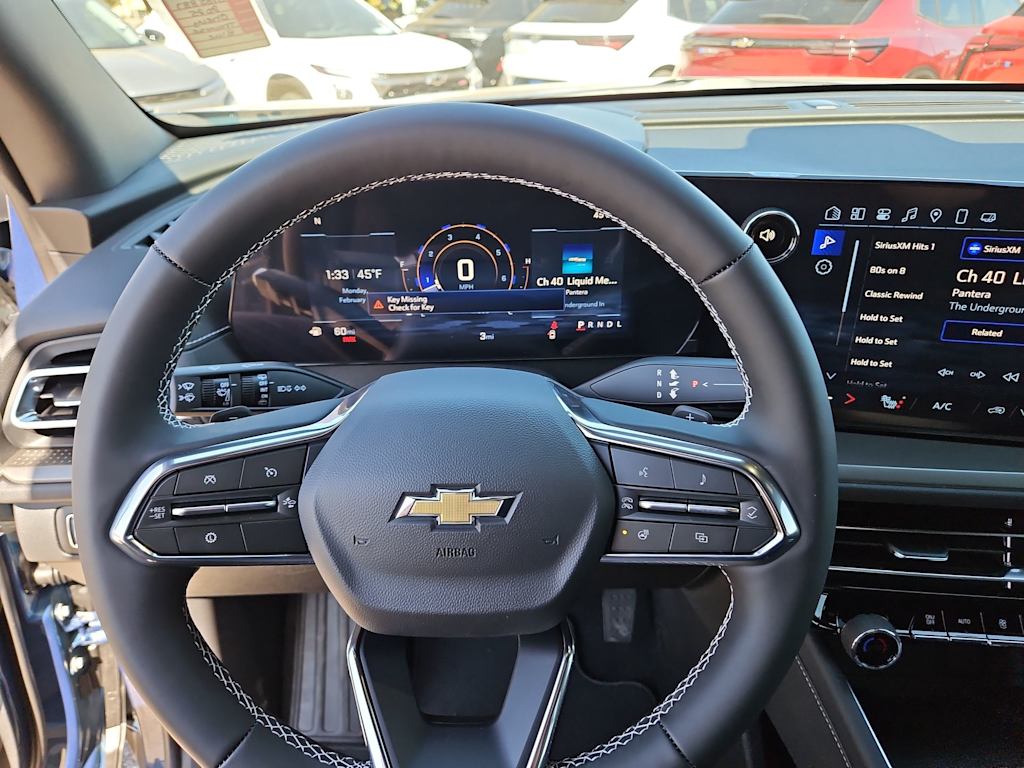 Thumbnail: 2025 Chevrolet Traverse - 14