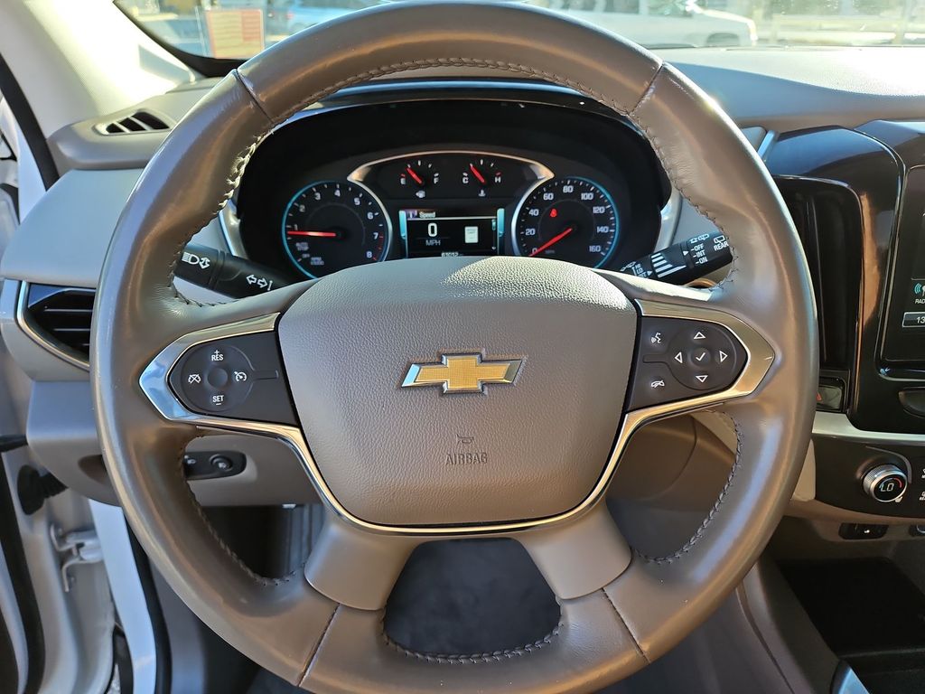 Thumbnail: 2019 Chevrolet Traverse - 12