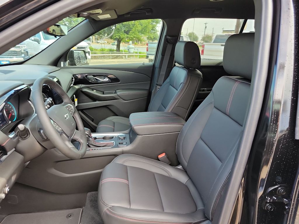 Thumbnail: 2023 Chevrolet Traverse - 8