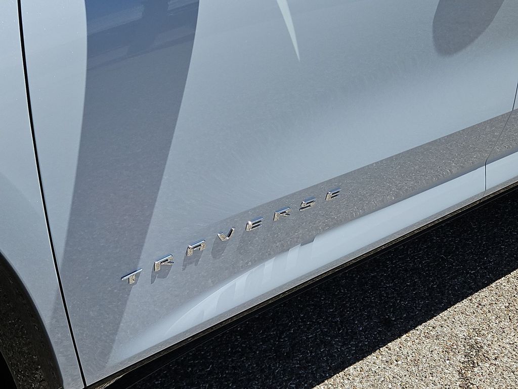 Thumbnail: 2026 Chevrolet Traverse - 7