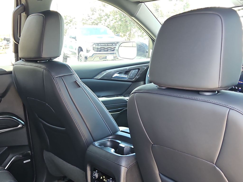 Thumbnail: 2026 Chevrolet Traverse - 20