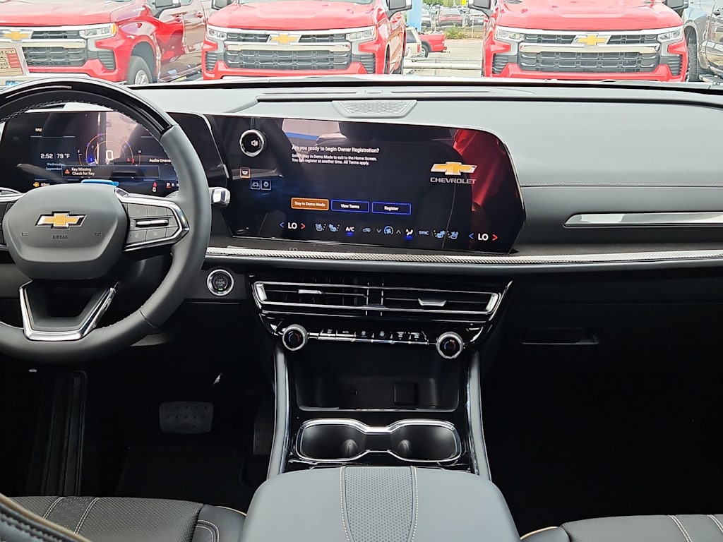 Thumbnail: 2026 Chevrolet Traverse - 9