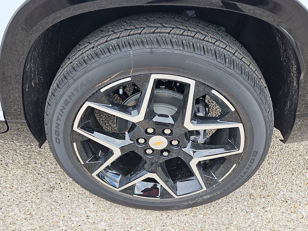 Thumbnail: 2026 Chevrolet Traverse - 8