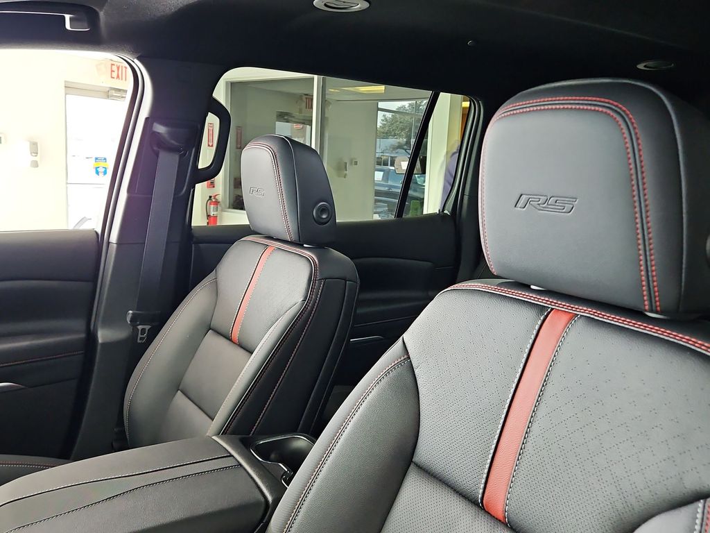 2026 Chevrolet Traverse RS - Photo 6