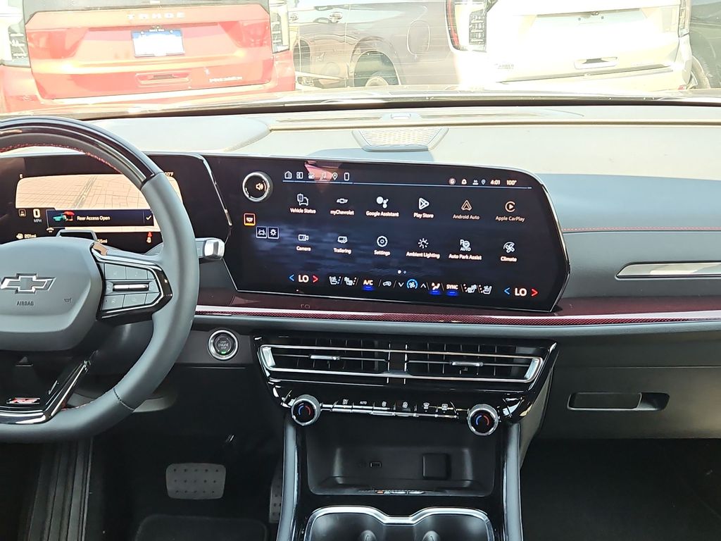 Thumbnail: 2026 Chevrolet Traverse - 10