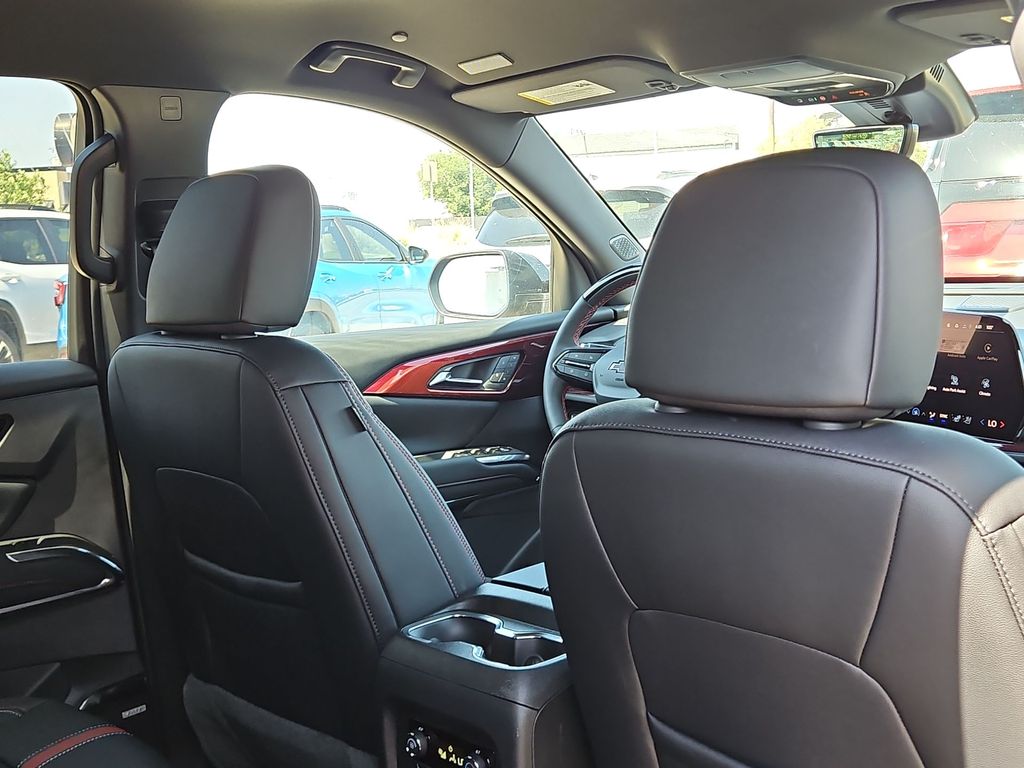 Thumbnail: 2026 Chevrolet Traverse - 21
