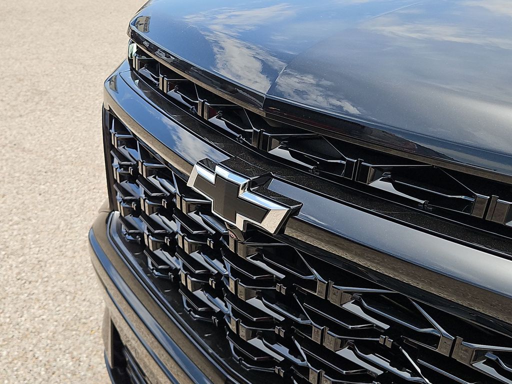 Thumbnail: 2026 Chevrolet Traverse - 6