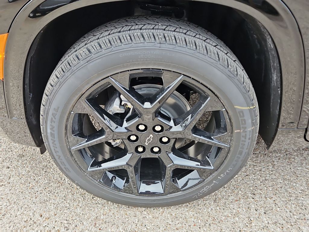 Thumbnail: 2026 Chevrolet Traverse - 8