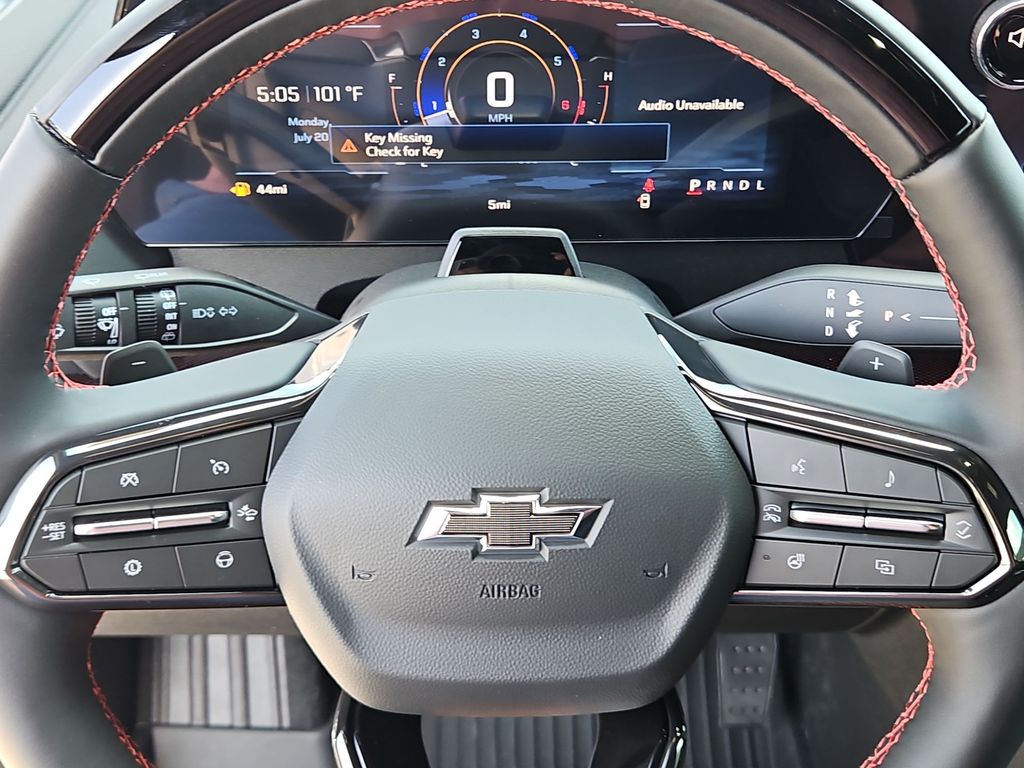 Thumbnail: 2026 Chevrolet Traverse - 25