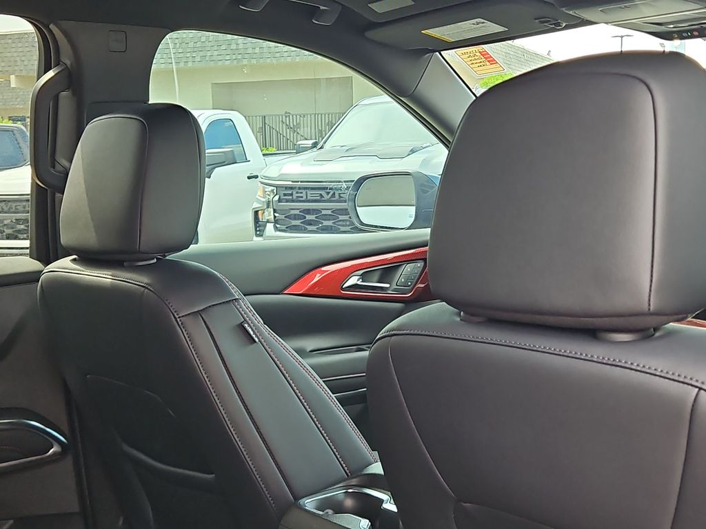 Thumbnail: 2026 Chevrolet Traverse - 21