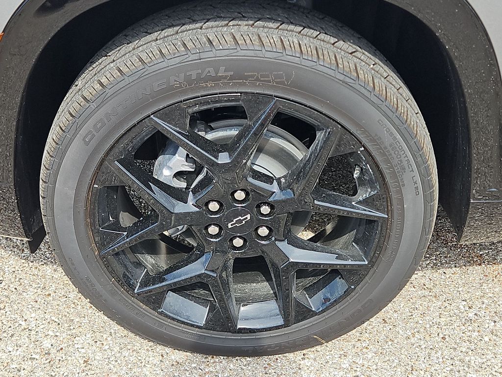 Thumbnail: 2026 Chevrolet Traverse - 8
