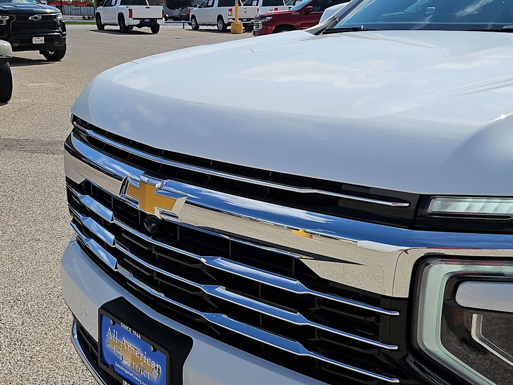 Thumbnail: 2026 Chevrolet Suburban - 7