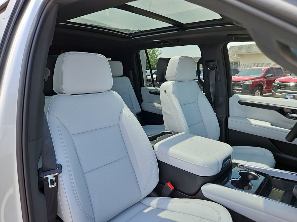 2025 Chevrolet Suburban Premier 11