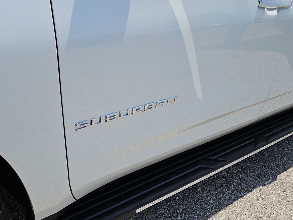 2025 Chevrolet Suburban Premier 7