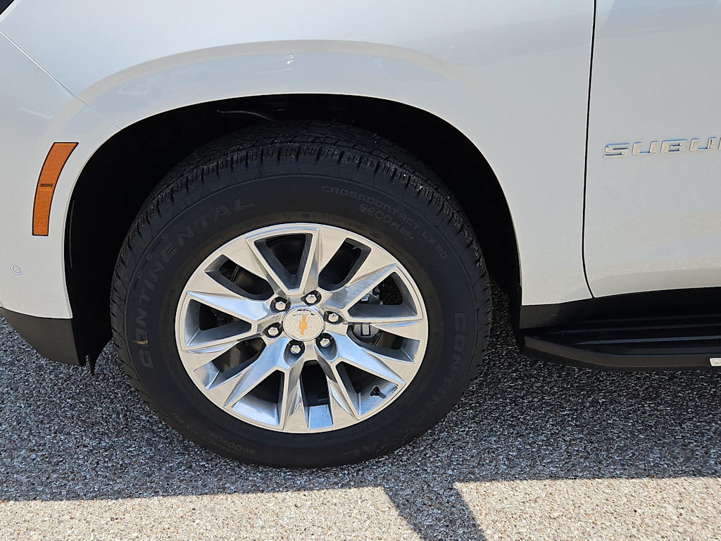 2025 Chevrolet Suburban Premier 8