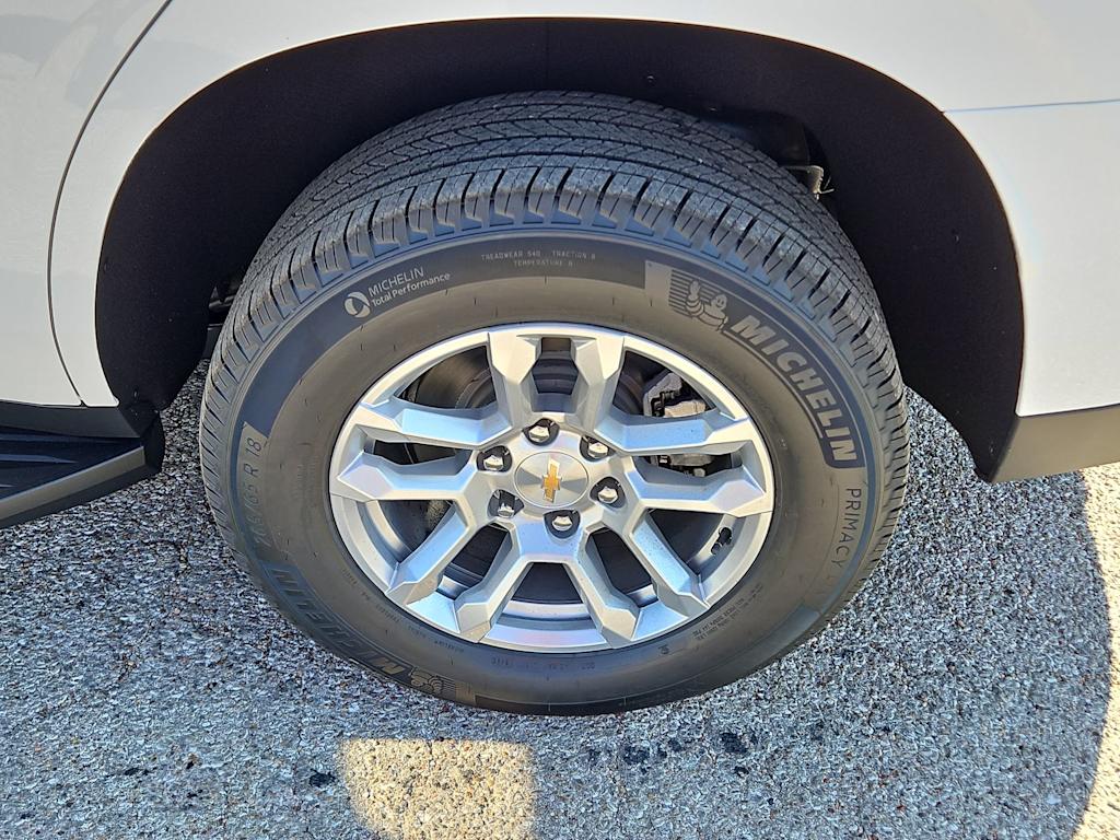 Thumbnail: 2026 Chevrolet Tahoe - 8