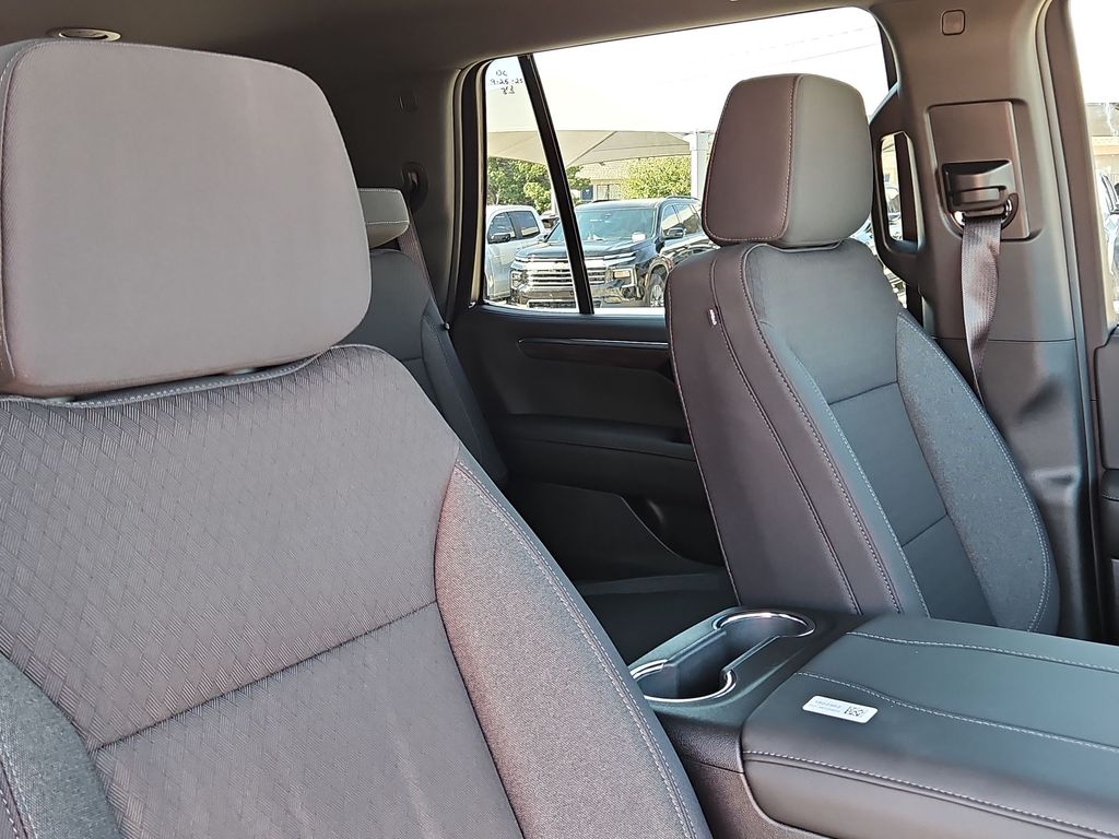 2026 Chevrolet Tahoe LS - Photo 10