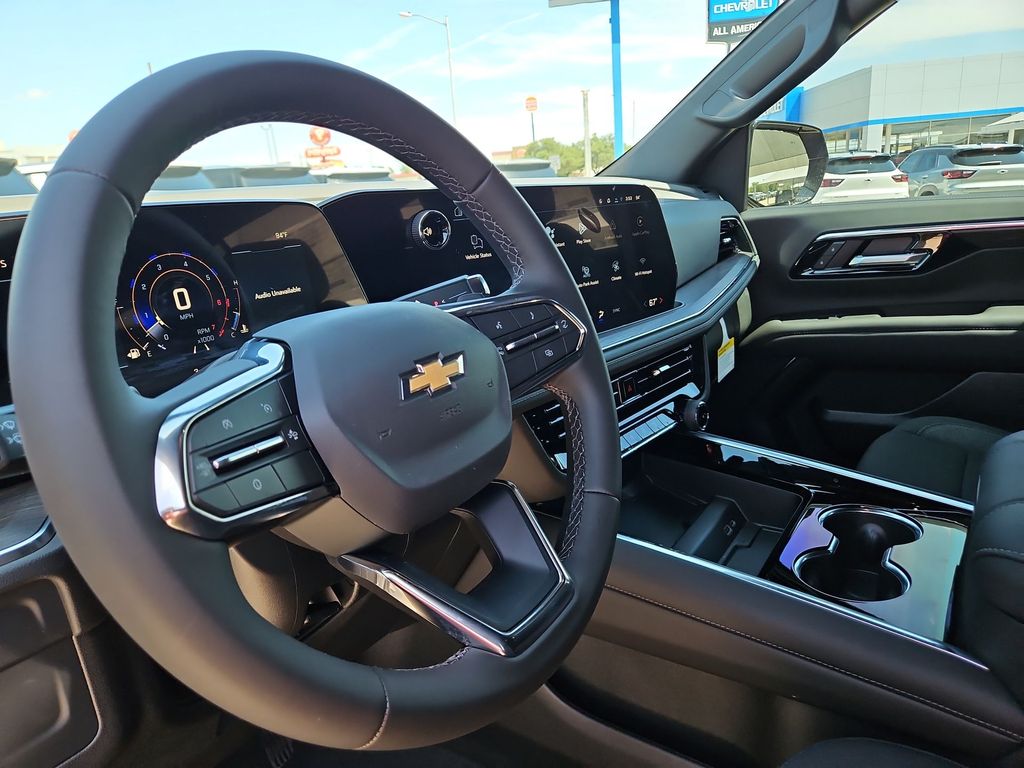 Thumbnail: 2026 Chevrolet Tahoe - 2