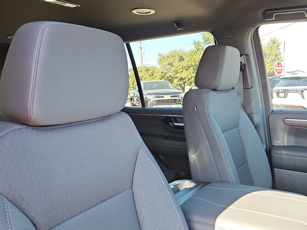 Thumbnail: 2026 Chevrolet Tahoe - 10