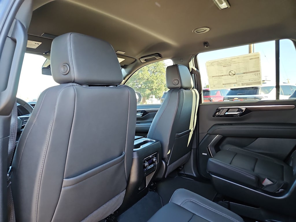 Thumbnail: 2026 Chevrolet Tahoe - 12