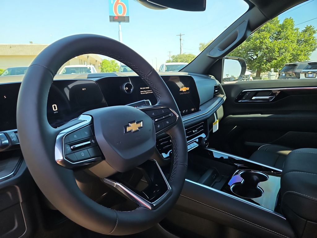 Thumbnail: 2026 Chevrolet Tahoe - 2