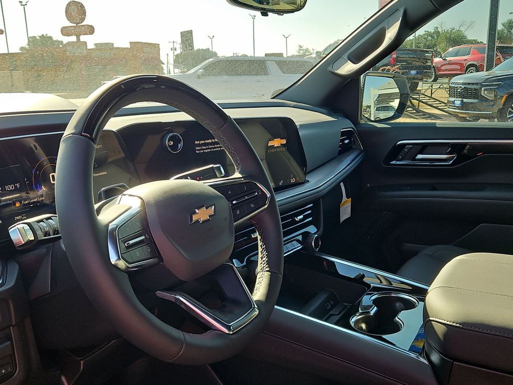Thumbnail: 2026 Chevrolet Suburban - 2