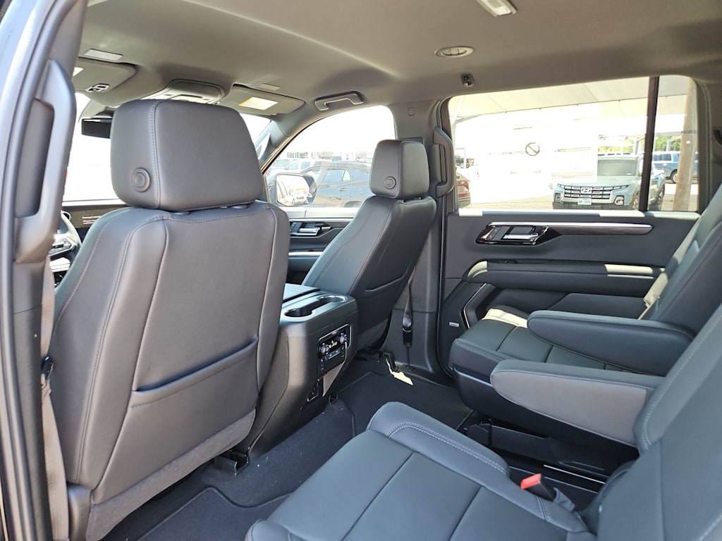 Thumbnail: 2025 Chevrolet Suburban - 13