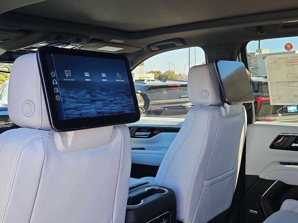 Thumbnail: 2026 Chevrolet Suburban - 11