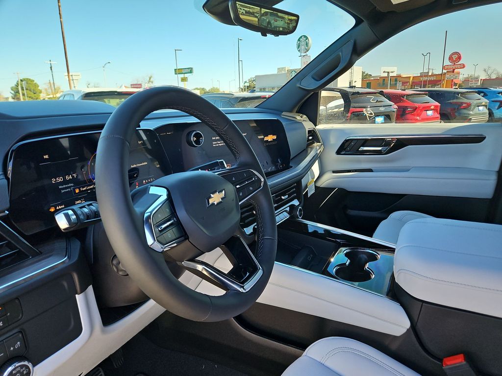 Thumbnail: 2026 Chevrolet Suburban - 2