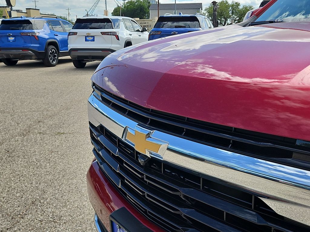 Thumbnail: 2026 Chevrolet Tahoe - 20
