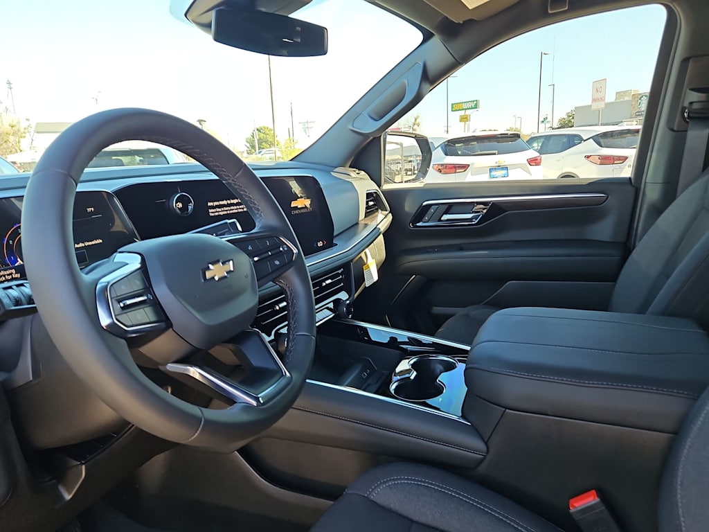 Thumbnail: 2026 Chevrolet Tahoe - 2