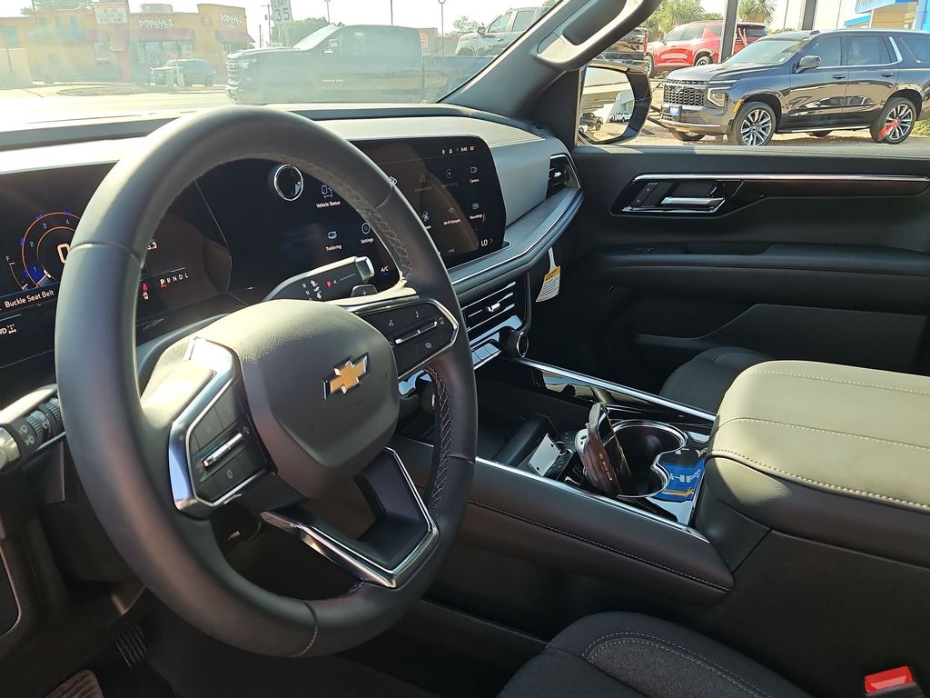 Thumbnail: 2026 Chevrolet Tahoe - 2