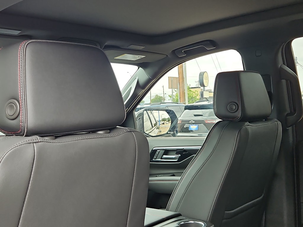 Thumbnail: 2026 Chevrolet Tahoe - 11