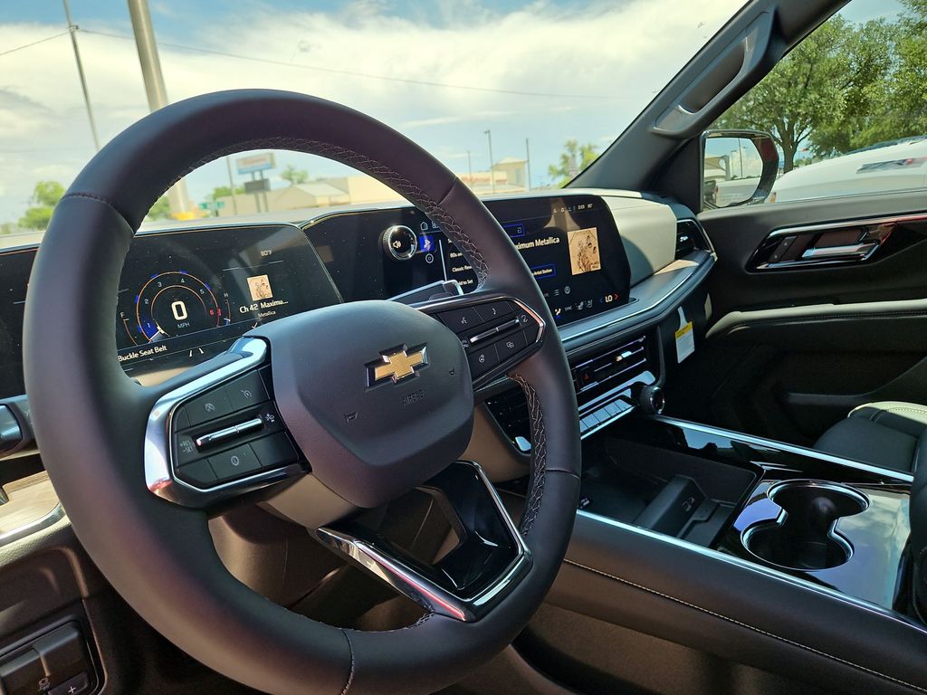 Thumbnail: 2026 Chevrolet Tahoe - 2
