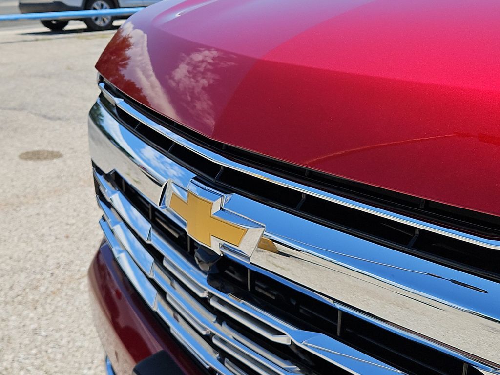 Thumbnail: 2026 Chevrolet Tahoe - 20