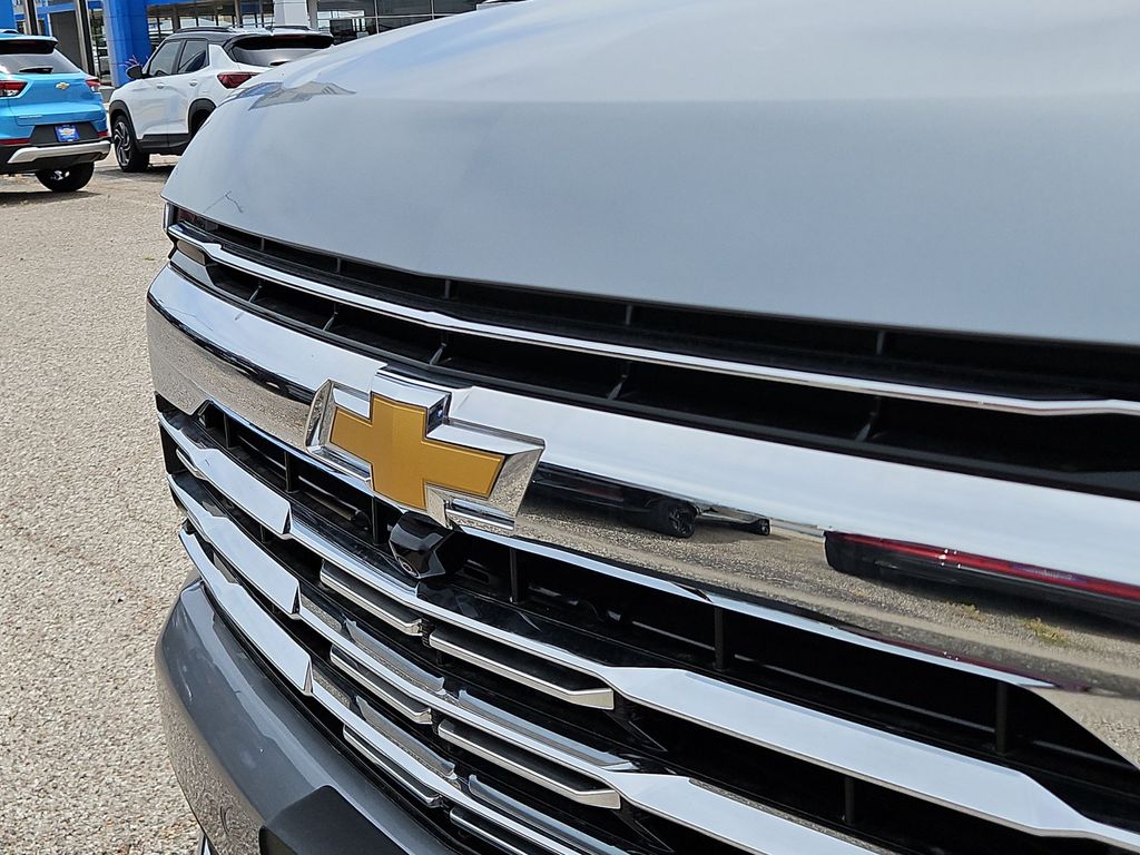 Thumbnail: 2026 Chevrolet Tahoe - 20