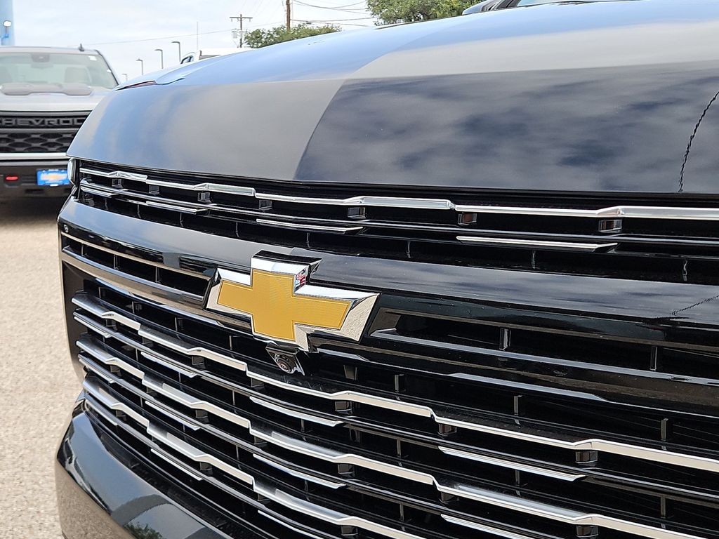 Thumbnail: 2026 Chevrolet Tahoe - 23