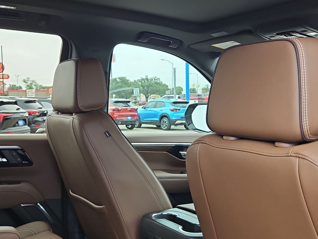 Thumbnail: 2026 Chevrolet Tahoe - 11