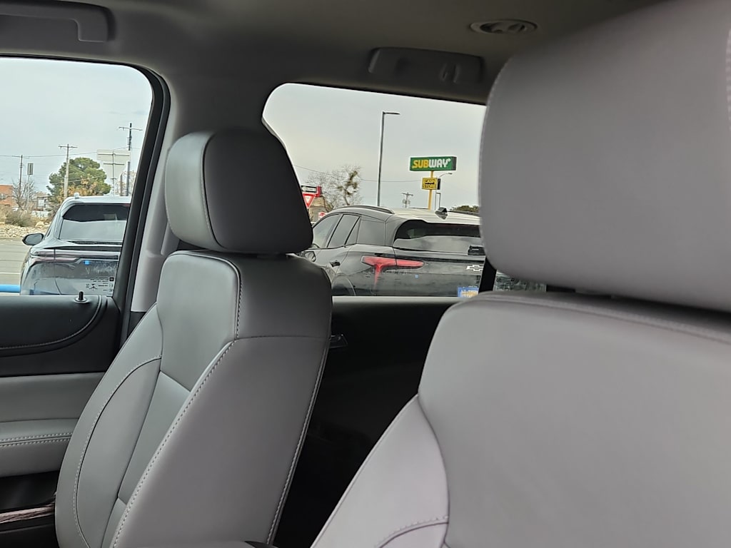 Thumbnail: 2018 Chevrolet Tahoe - 9