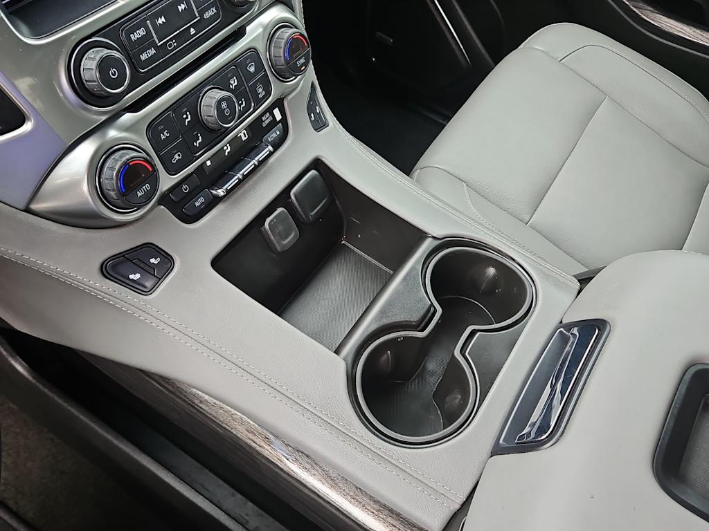 Thumbnail: 2018 Chevrolet Tahoe - 13