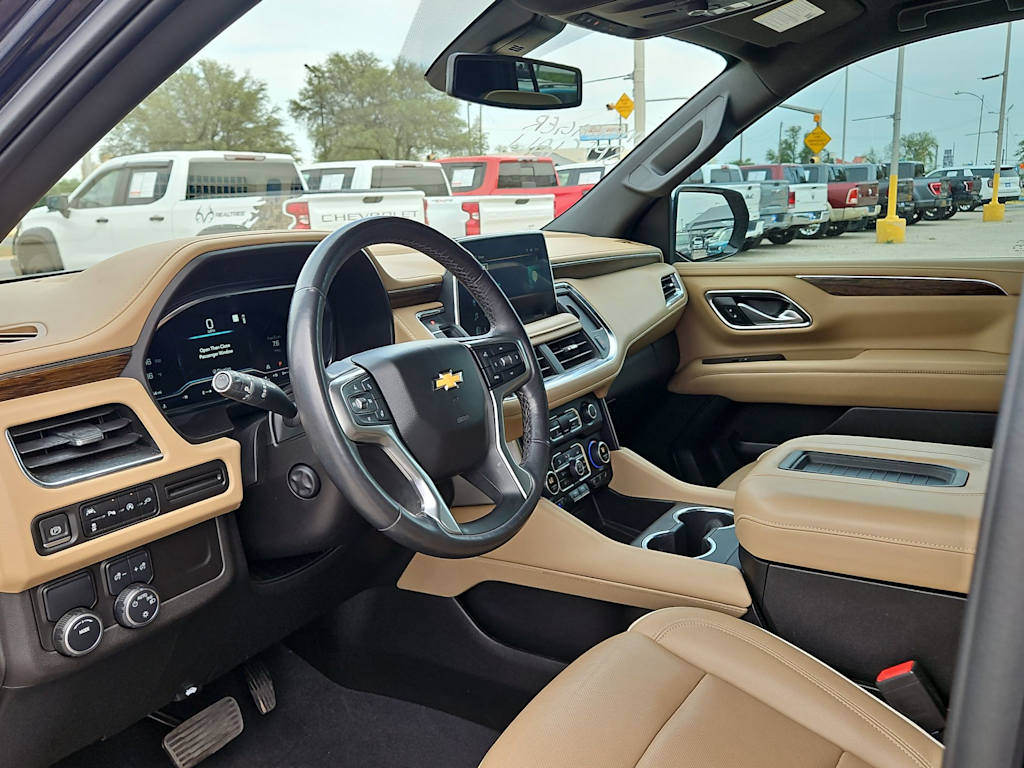 Thumbnail: 2022 Chevrolet Tahoe - 2