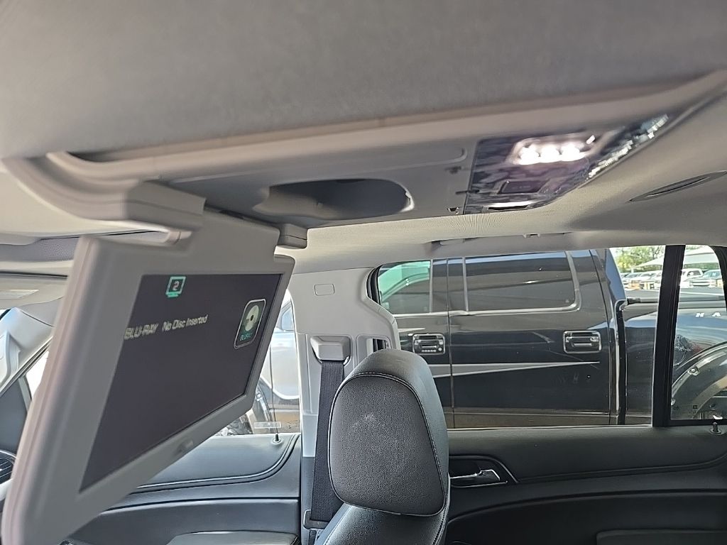 Thumbnail: 2019 Chevrolet Tahoe - 16