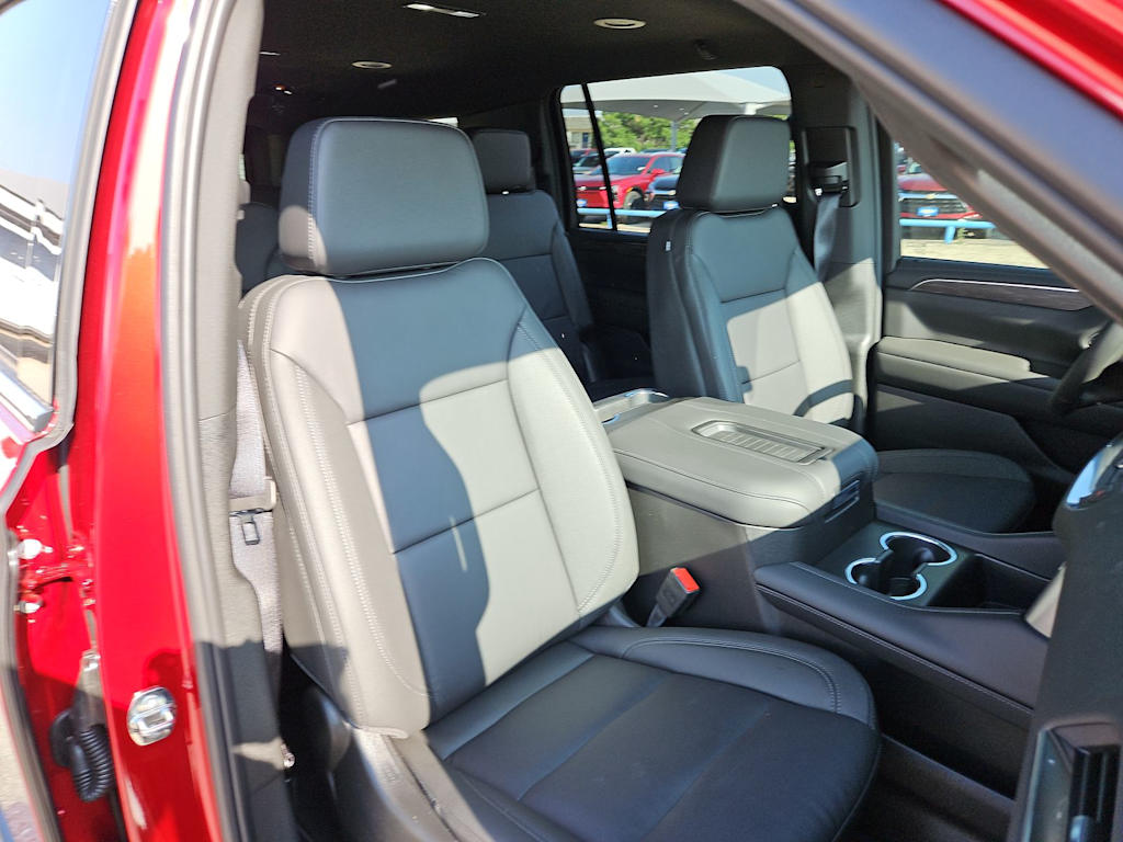 Thumbnail: 2024 Chevrolet Suburban - 10