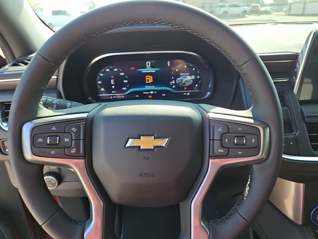 Thumbnail: 2024 Chevrolet Suburban - 25